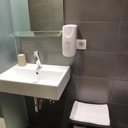 Ams * Любляна