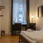 Ams Hotel Lublana