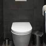 Ams * リュブリャナ