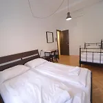 Ams Hotel *